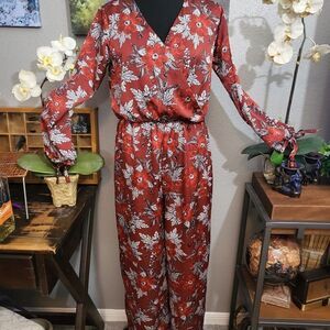 GB girl Gianna Bini red floral jumper size women's large